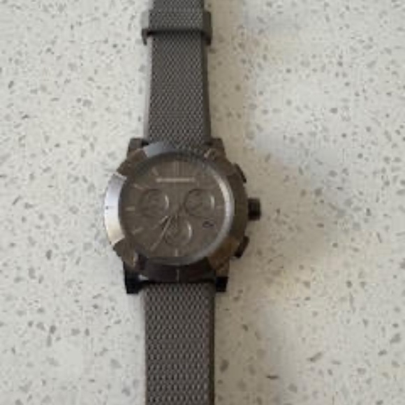 Authentic Burberry Men’s Watch - Picture 3 of 6